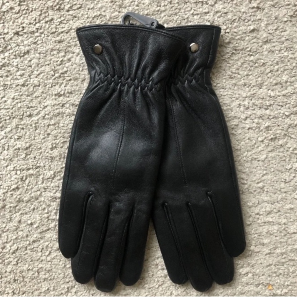 RW&CO. Insulated Black Leather Women's Gloves.NWT.